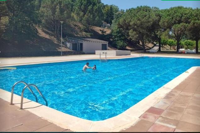 Detached Villa For 6 People In Lloret De Mar With Comunal Outdoor Swimming Pool Puigventos Exteriör bild