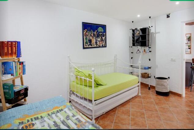 Detached Villa For 6 People In Lloret De Mar With Comunal Outdoor Swimming Pool Puigventos Exteriör bild